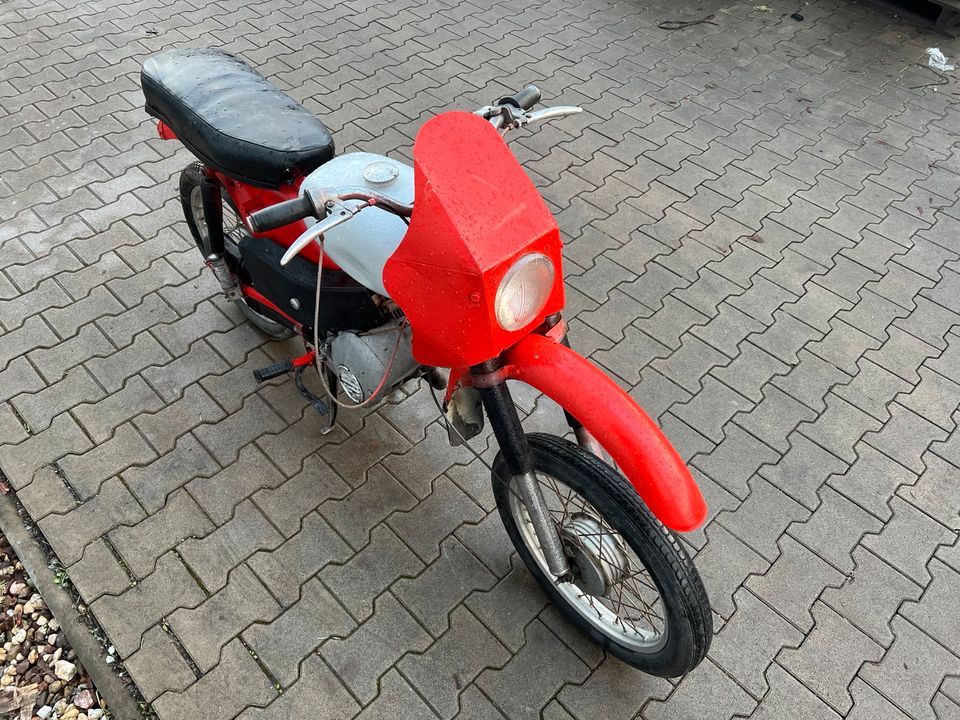 Simson Star SR4-2 1965 Moped Mofa Roller IFA E8 in Osterweddingen