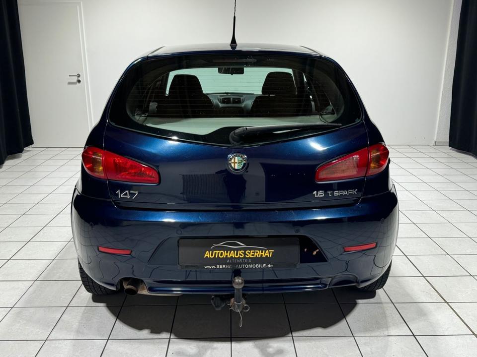 Alfa Romeo 147 1.6 TS 16V Progression *PDC*MFL*KLIMA*AHK* in Altensteig