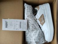 Karl Kani 89 Classic Sneaker/Schuhe  Größe 44  aber eher 42/43 Brandenburg - Rietz-Neuendorf Vorschau