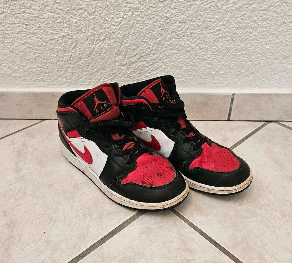 Nike Air Jordan Basketball Schuhe Größe 39 in Dormagen