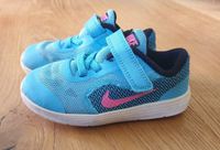 Nike Sneaker Turnschuhe Gr. 23,5 Dresden - Trachau Vorschau