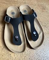 Pantoletten Flip Flops Zehentrenner NEU Größe 39 Bayern - Büchenbach Vorschau