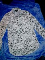 PRIMARK Damen Bluse weiß/schwarz, Blumenmuster, mit Knöpfen, 36 Hessen - Raunheim Vorschau