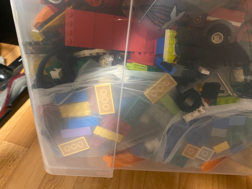 Lego City Ninjago Gemisch in Preußisch Oldendorf