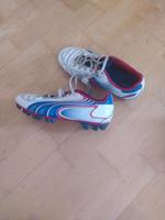 Fußball- Stollenschuhe, Größe 35 Bayern - Hof (Saale) Vorschau