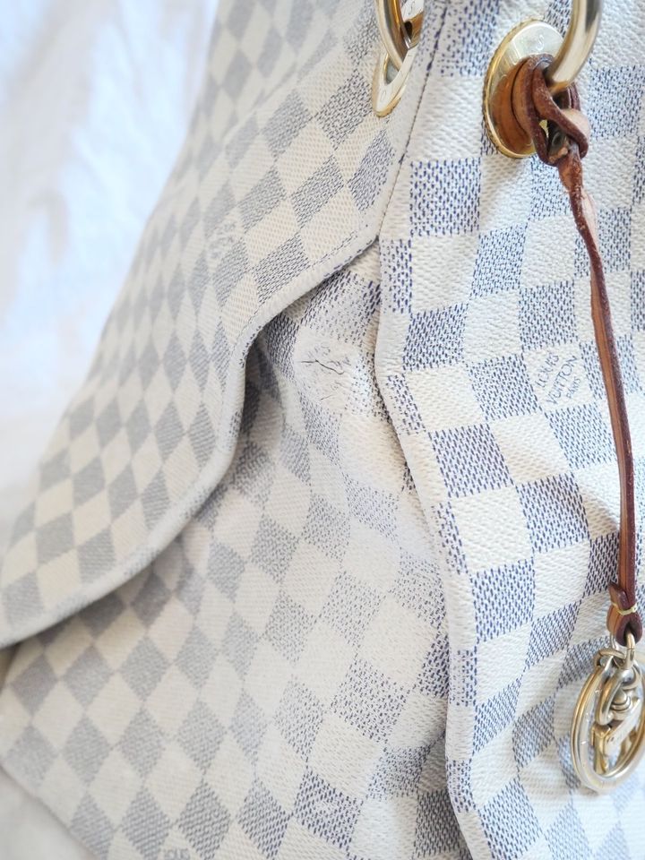 Louis Vuitton Artsy Damier Azur Weiß Tasche in München