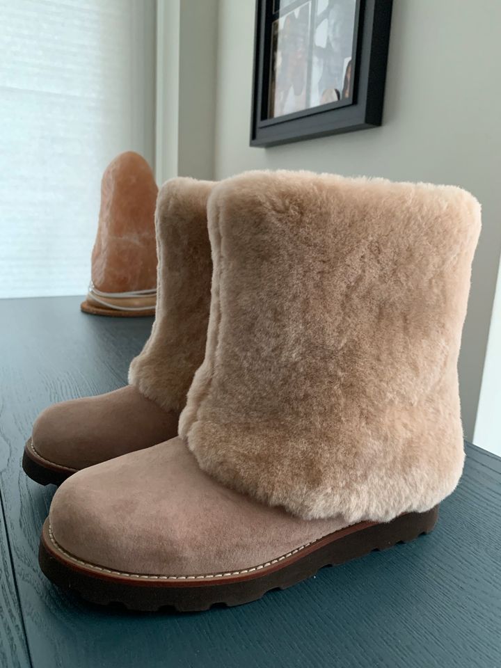 Ugg Maylin Boots in Wedel
