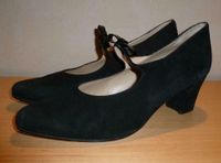 Apart Pumps Gr. 39 schwarz High Heels Velour Leder Nordrhein-Westfalen - Dörentrup Vorschau