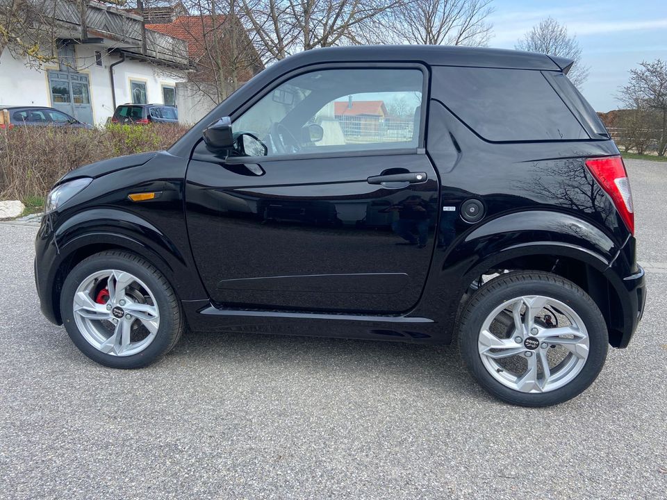 Neuwagen Ligier JS 50 45kmh Auto, Microcar, Autofahren ab 15! NEU in Vilsbiburg