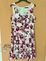 Zero Sommerkleid ärmellos weiß beerenfarben geblümt Gr. L Nordrhein-Westfalen - Frechen Vorschau