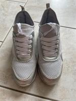 Sneaker in 37 Hessen - Ehringshausen Vorschau