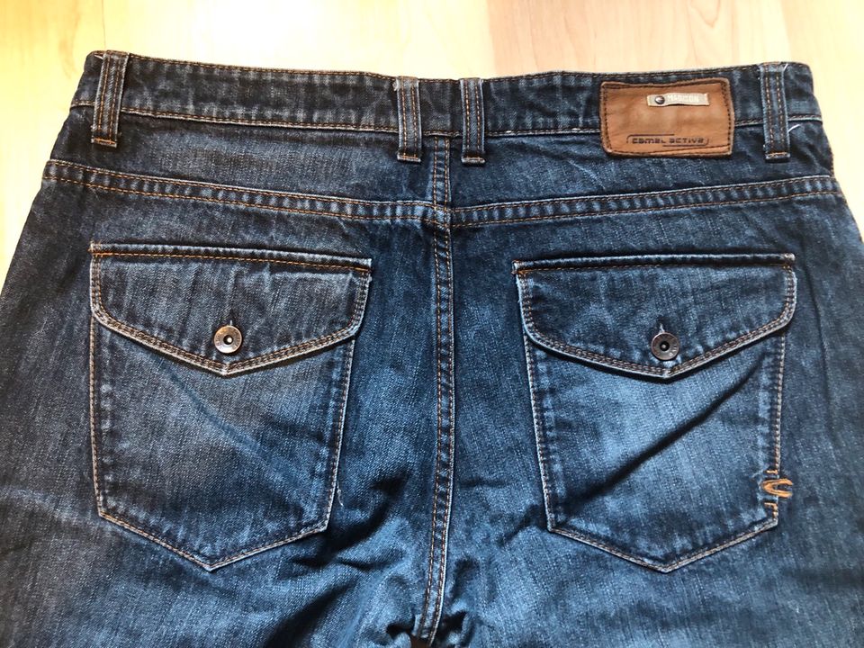 Jeans camel active Madison blau Größe 36/30 in Overath