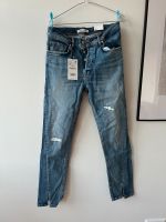 Zara Jeans Skinny mit Schlitzen Gr. 42 NEU! Sachsen - Chemnitz Vorschau