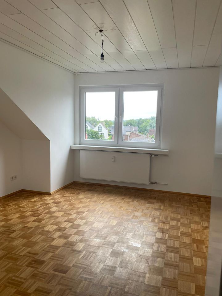 Wohnung in GE Rotthausen/ Stadtgrenze Essen mit Küche in Gelsenkirchen