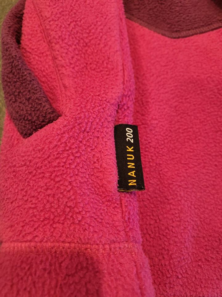 Jack Wolfskin Fleecejacke Mädchen, pink, Gr. 116, NANUK 200 in Stafstedt