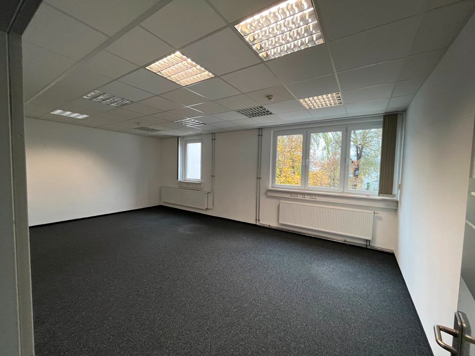 Moderne Büro- oder Praxisräume in zentraler Lage – Aufzug, barrie in Bad Waldsee