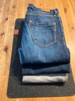 3x Jeans H&M Gr. 152 Baden-Württemberg - Rheinau Vorschau