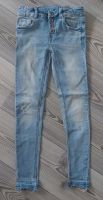 Skinny Jeans "Used Look" Gr. 140 Kreis Ostholstein - Süsel Vorschau