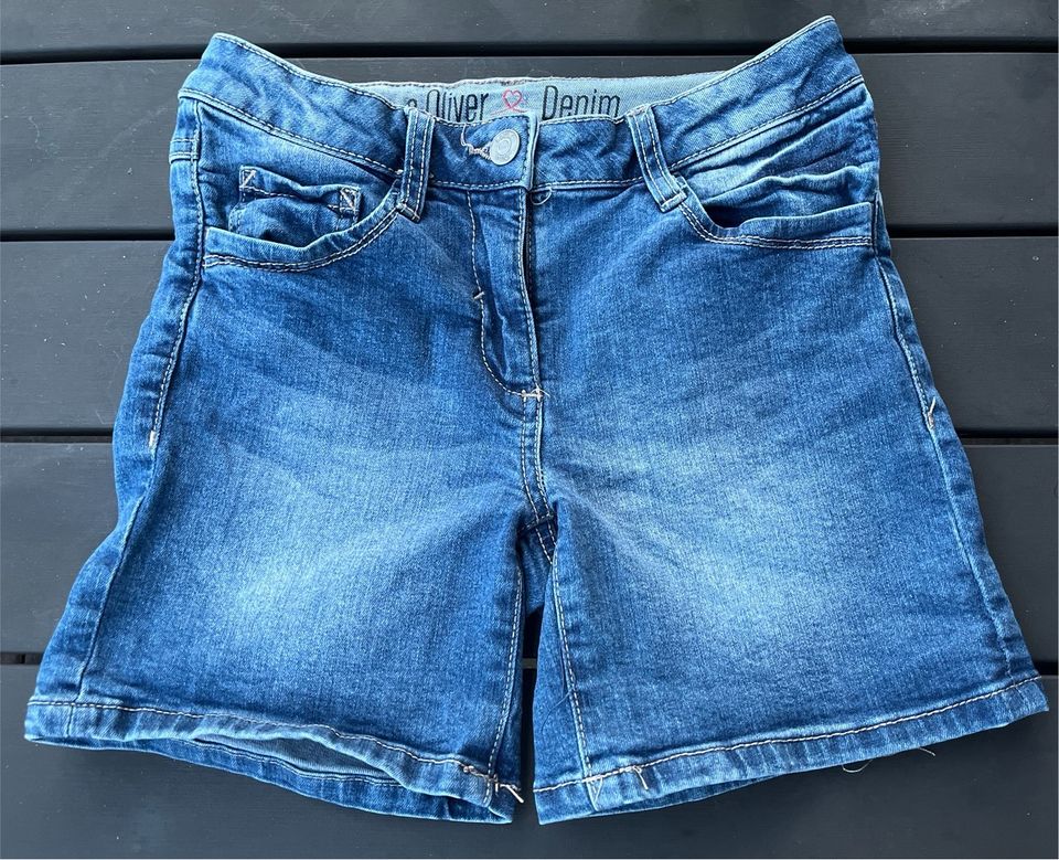 Mädchen Jeans Shorts gr. 158 von S. Oliver kurze Hose in Neukirchen