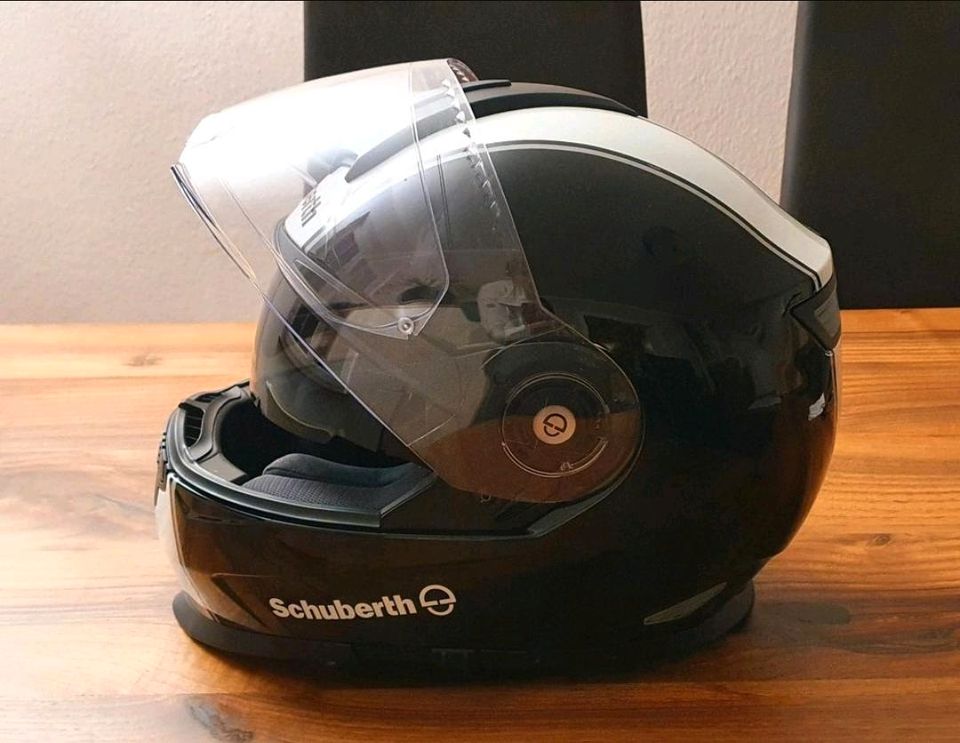 Schuberth S2 Gr. M Motorradhelm Helm Integralhelm schwarz weiß in Stuttgart