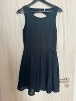 Only Kleid dunkelblau Spitze Gr. 38 wie neu Hessen - Ober-Mörlen Vorschau