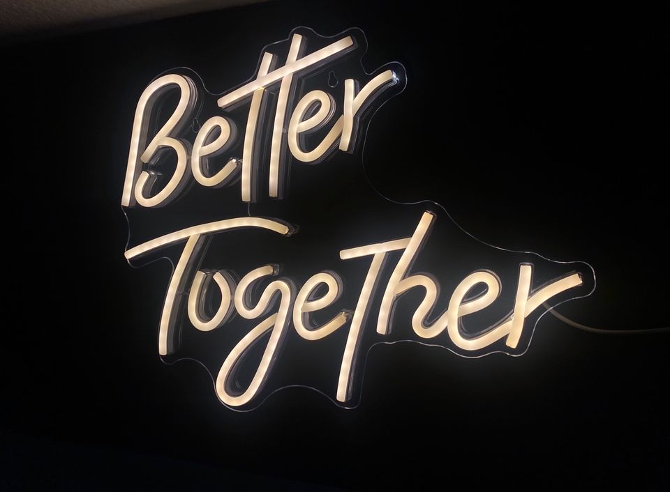 „Better Together“ LED Verleih in Neuss