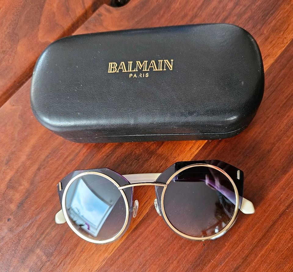 Luxus Sonnenbrillen von Balmain Paris in Moers