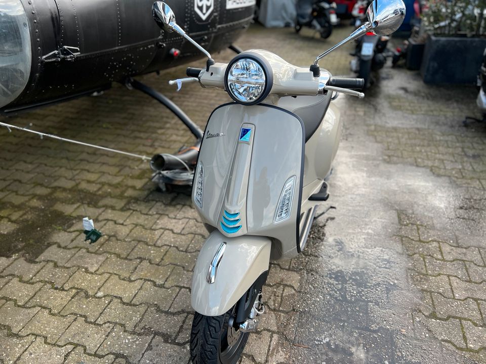 NEU 2024 VESPA PRIMAVERA 125 ABS BEIGE SOFORT VERFÜGBAR !!! in Leverkusen