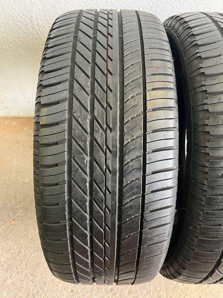 2x 255 55 R19 111W Sommerreifen Goodyear 5mm DOT:3418 NP:340€ in Meschede