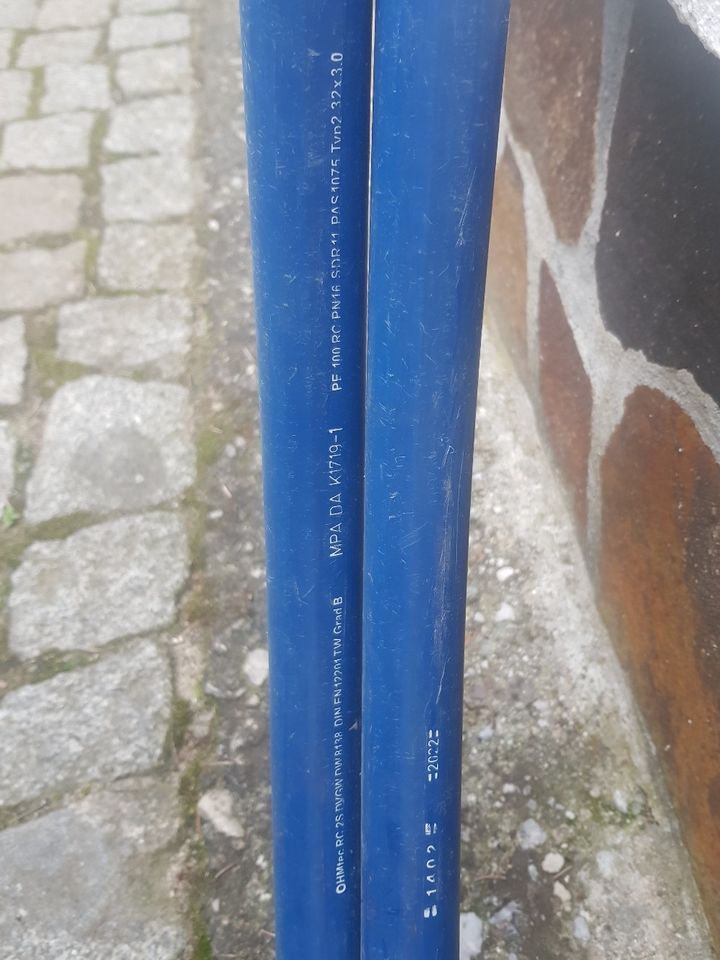 PE Rohr Wasser Rohr blau 32 mm Trinkwasser in Doberschütz