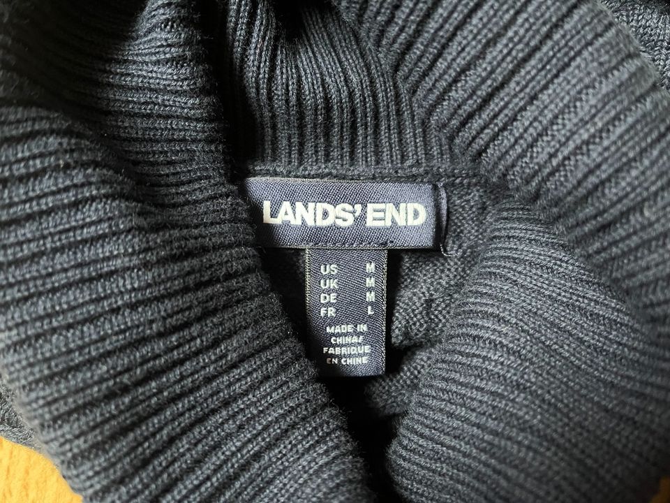 Lands’ End Damen Rollkragenpullover dunkelblau Zopfmuster Gr. M in Wetzlar