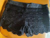 Schwarze Hotpants/ Shorts Größe 36, mit Spitze/ Borten Baden-Württemberg - Neuhausen Vorschau