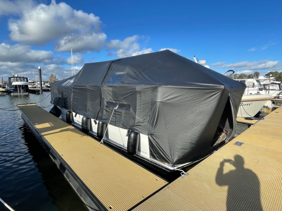 Motoryacht: Wim Van Der Valk / Valkkruiser Super Falcon 45 in Düsseldorf