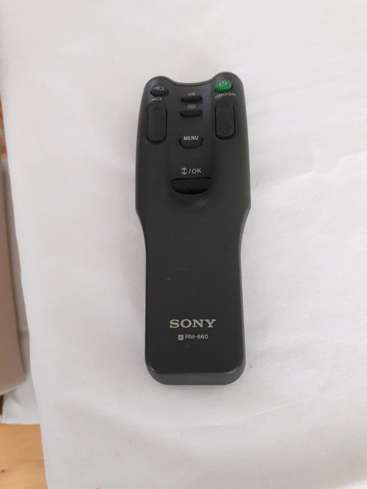 Fernbedienung  SONY RM 860 in Ranstadt