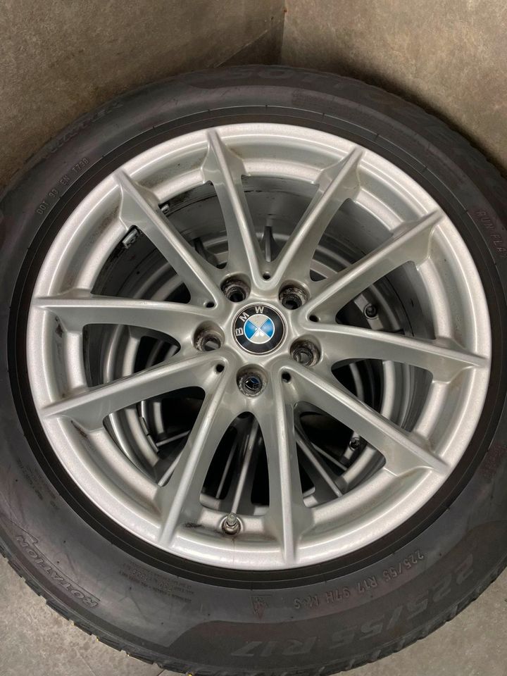 ORIG. BMW 5er G30 G31 Winterreifen 225/55 R17 Kompletträder in Rodgau