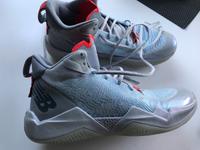 Sneaker Schuhe New Balance Fuelcell Gr. 41,5 Sachsen - Zwickau Vorschau