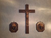 Altes Kreuz mit Wandfiguren Bayern - Fuchstal Vorschau