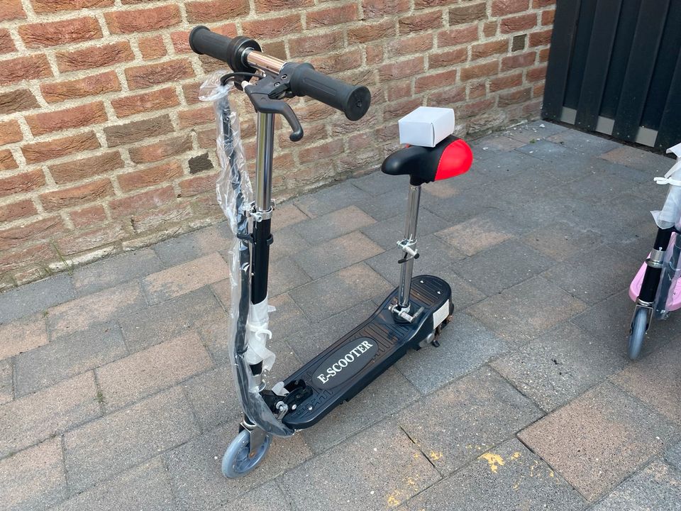 E-Scooter Elektroroller für Kinder ab 6 SCHWARZ mit Sitz in Goch
