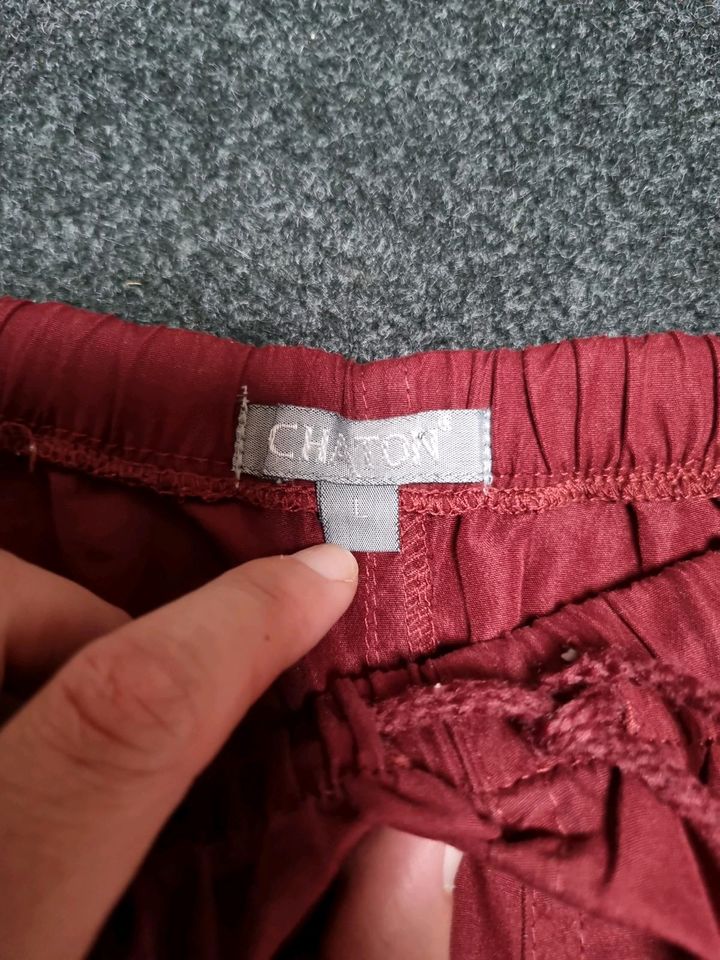 Chaton Hose Größe L 42 Damen 3/4 Hose Bordeaux rot in Rheinberg