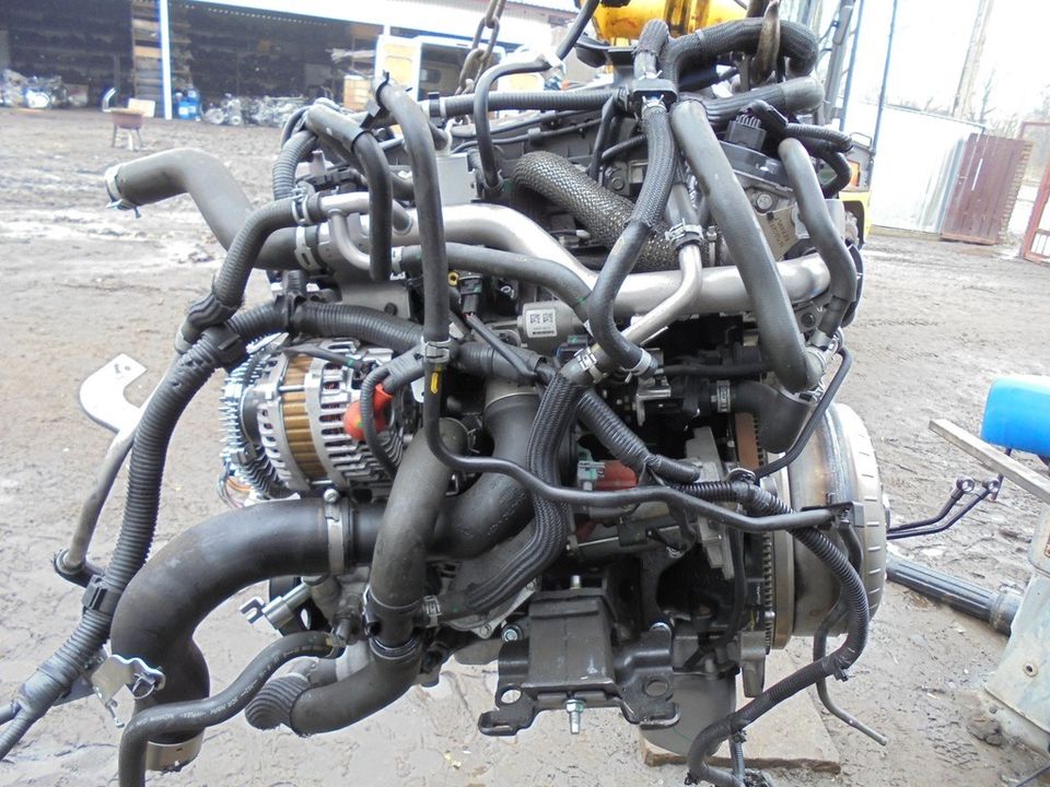 Motor Nissan Navara 2.3 Biturbo YS23 YS23C270 190PS Komplett in Berlin