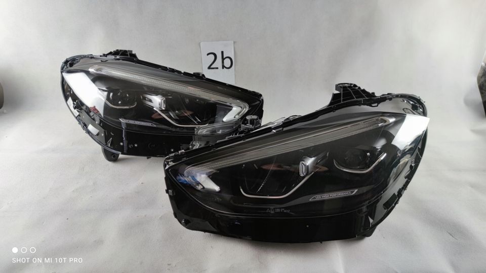 MERCEDES C 206 FULL LED PERFORMANCE RECHTS LINKS in Neu-Isenburg