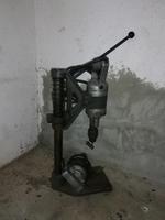 Bohrmaschinen mit Ständer original DDR Nostalgie Sachsen - Oberschöna Vorschau