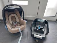 Maxi Cosi Babyschale Cabriofix plus Easy Fix Station Parchim - Landkreis - Sukow Vorschau