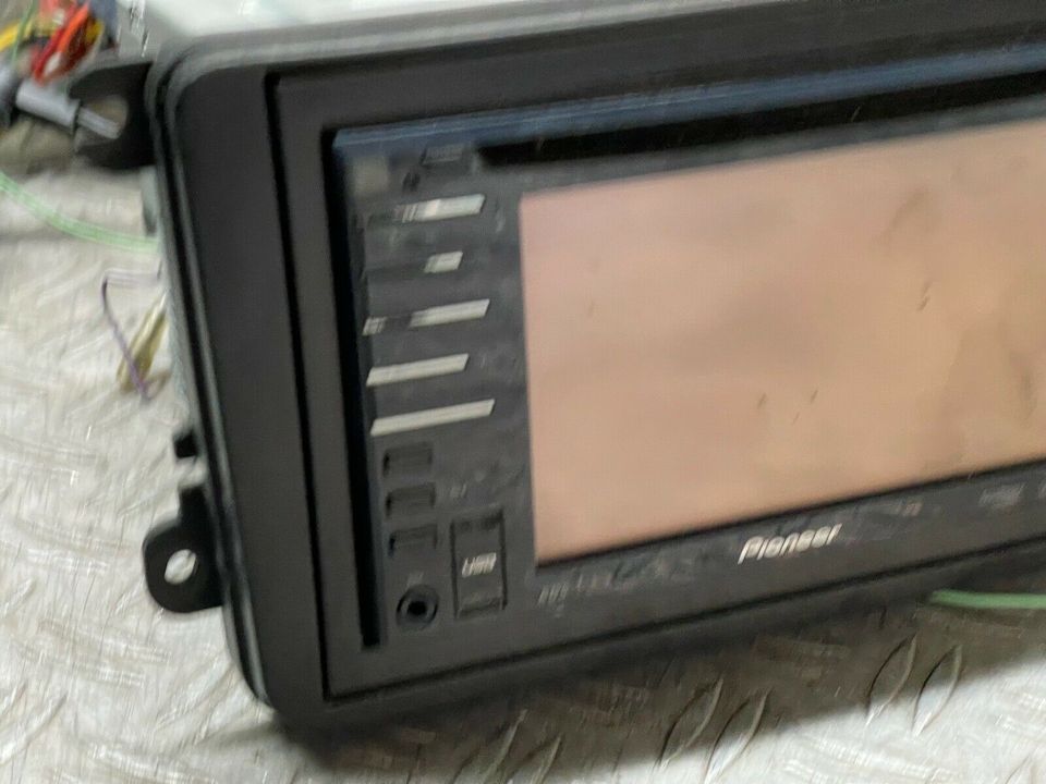 Pioneer Autoradio Radio CD Multimedia avh-p3100dvd in Gelsenkirchen