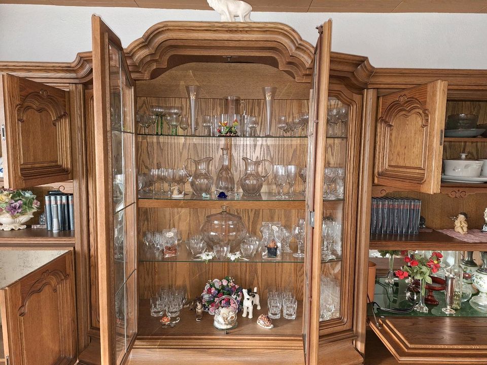 Wohnzimmerschrank zu verschenken in Duderstadt