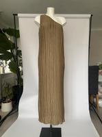 Massimo Dutti Maxikleid – One-Shoulder, Plissee Köln - Ehrenfeld Vorschau