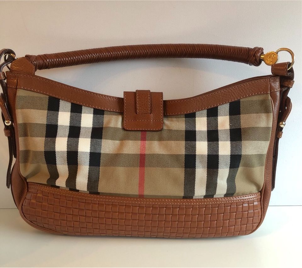 Burberry Tasche  Top Zustand. in Solingen