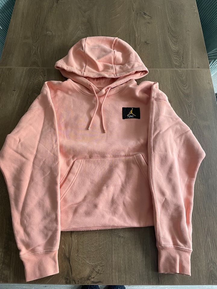 Jordan Pullover/ Hoodie Gr. XS in Immendingen