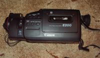 Canon 8mm E200 Video Camcorder - DEFEKT +funkt. FB +Zubehör Dresden - Coschütz/Gittersee Vorschau