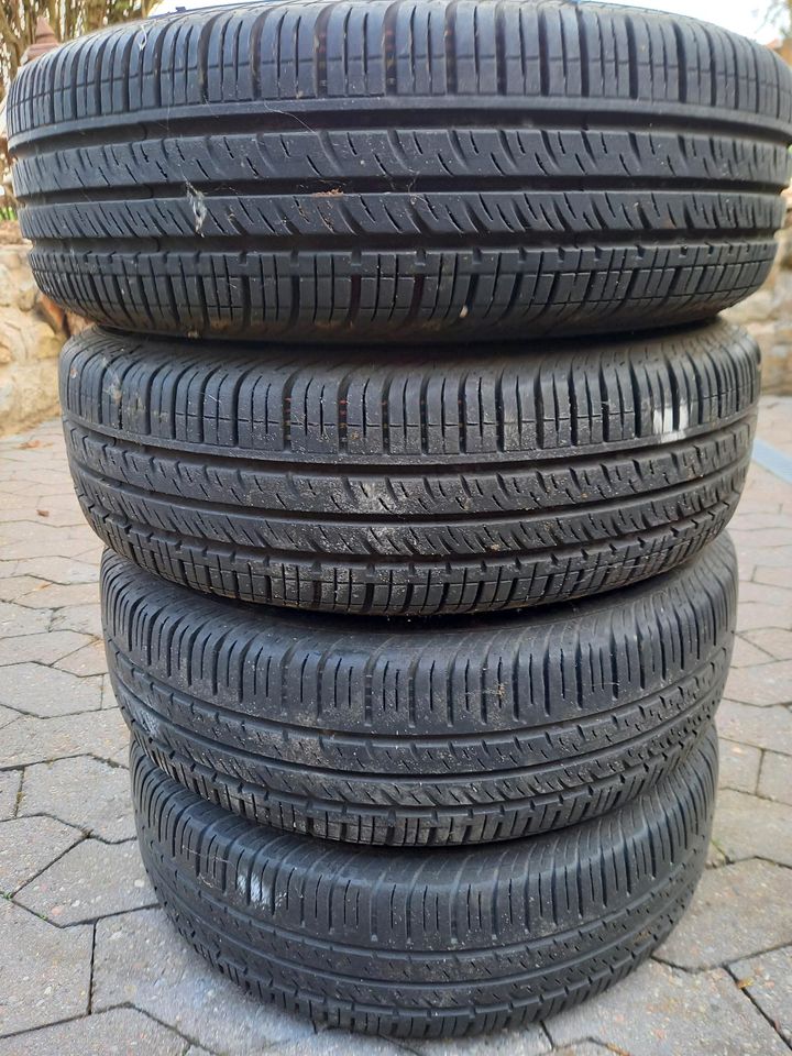 175 /70 R14 82 T Pirelli Cintaruto P4 Sommerreifen in Auetal